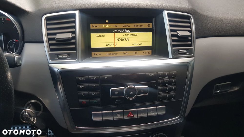 Mercedes-Benz ML 350 BlueTEC 4MATIC 7G-TRONIC - 28