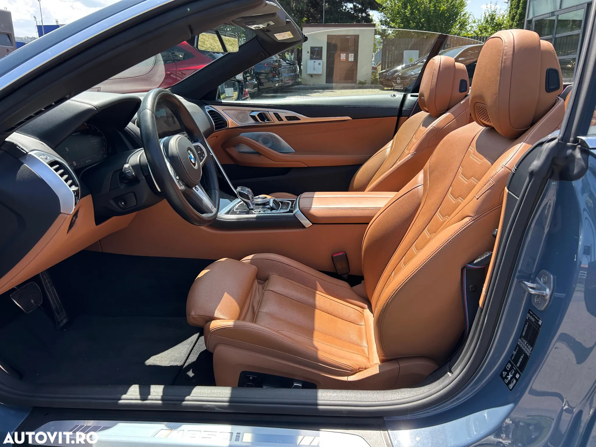 BMW M8 M850i xDrive AT - 7