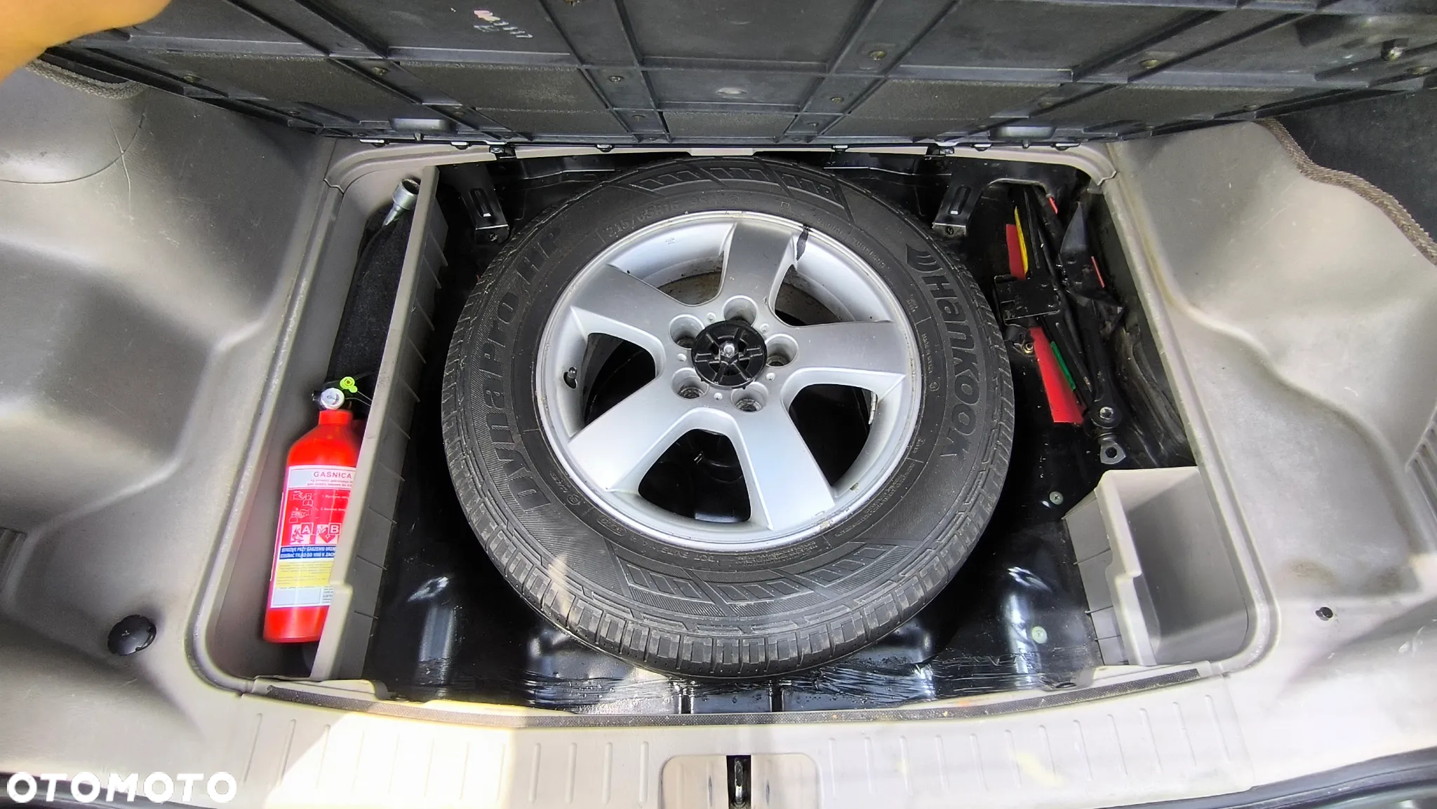 Hyundai Tucson 2.0 CRDi 2WD GLS - 29
