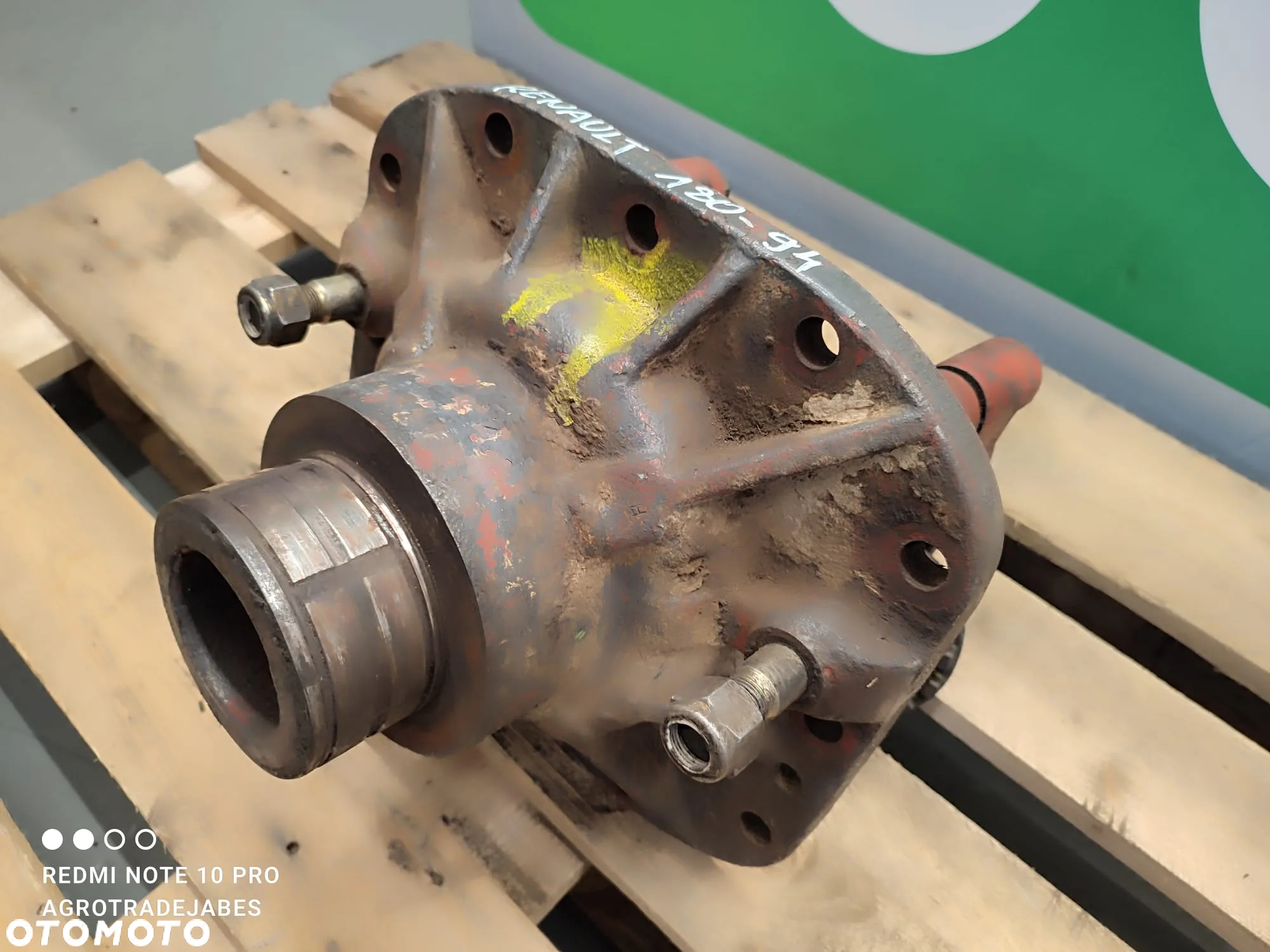 Obudowa dyferencjału Renault 180.94 - 3