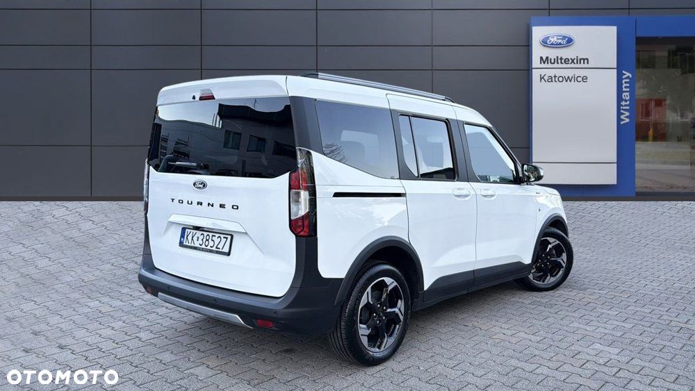 Ford Tourneo Courier - 5