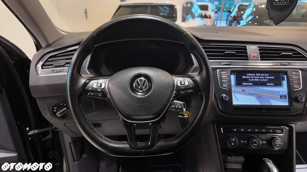 Volkswagen Tiguan 2.0 TSI 4Mot Sport&Style DSG - 25