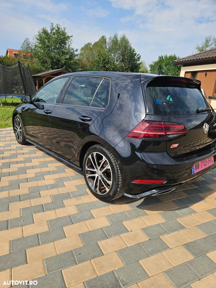 Volkswagen Golf - 7