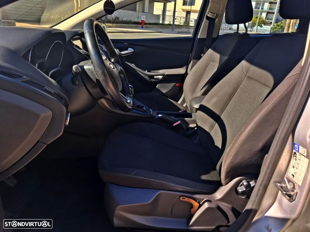 Ford Focus SW 1.6 TDCi Trend - 10