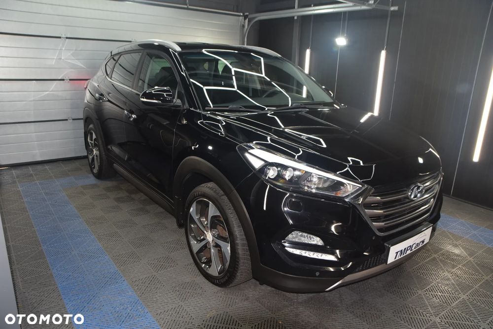 Hyundai Tucson 2.0 CRDi 4WD Automatik Advantage - 25