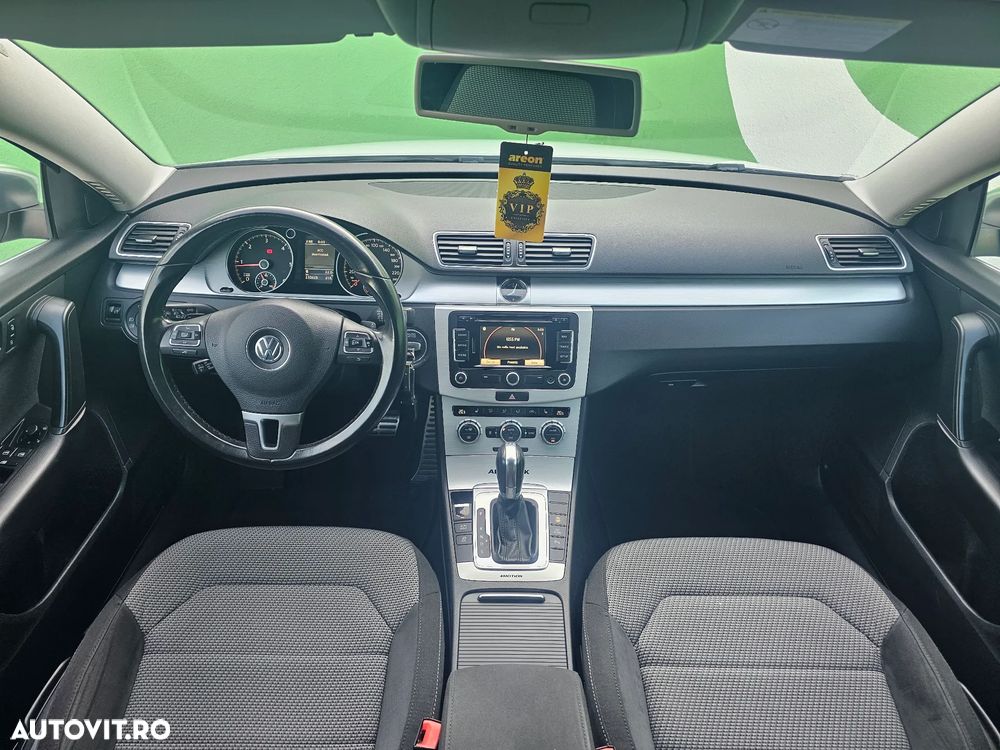 Volkswagen Passat - 7