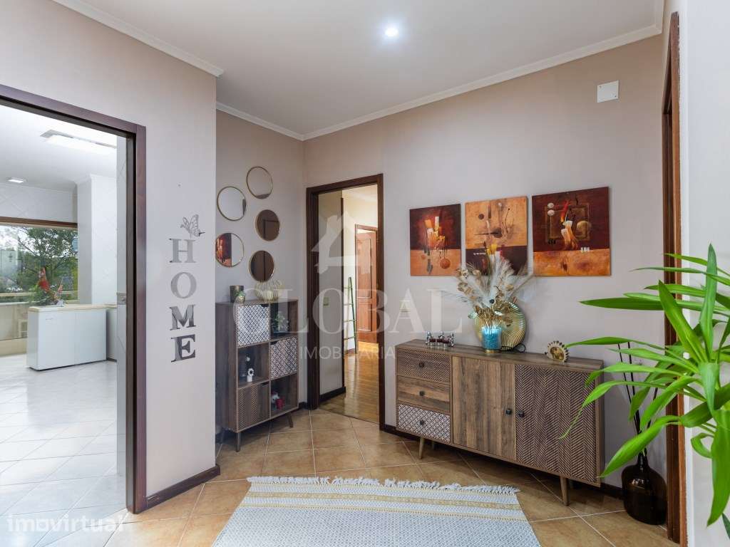 APARTAMENTO T3 SERZEDO - Grande imagem: 2/24