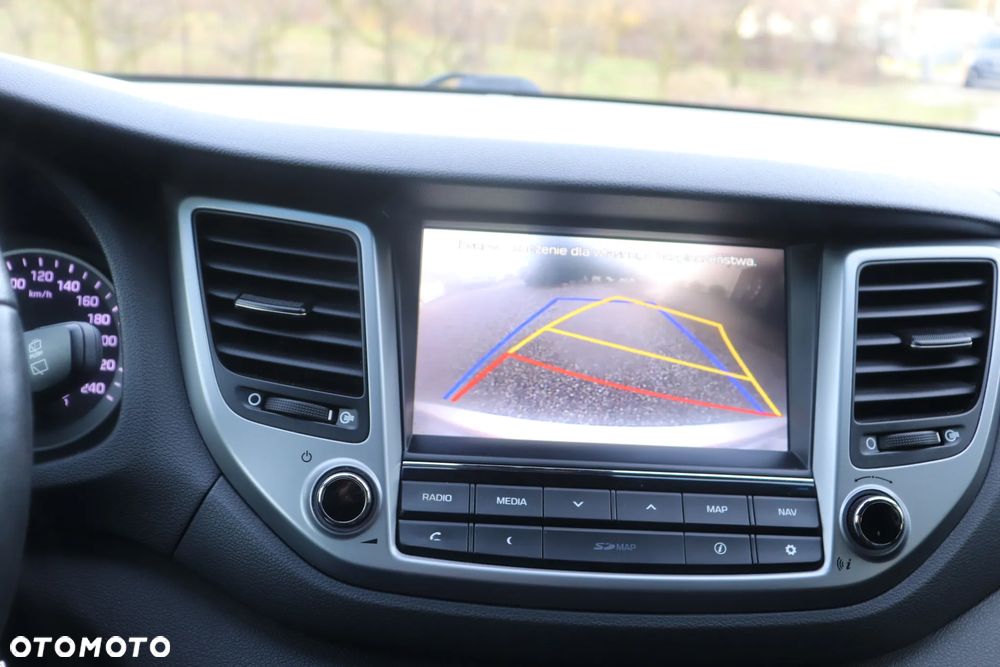 Hyundai Tucson 2.0 CRDI Comfort 4WD - 35