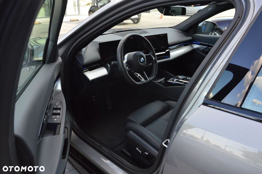 BMW Seria 5 - 12