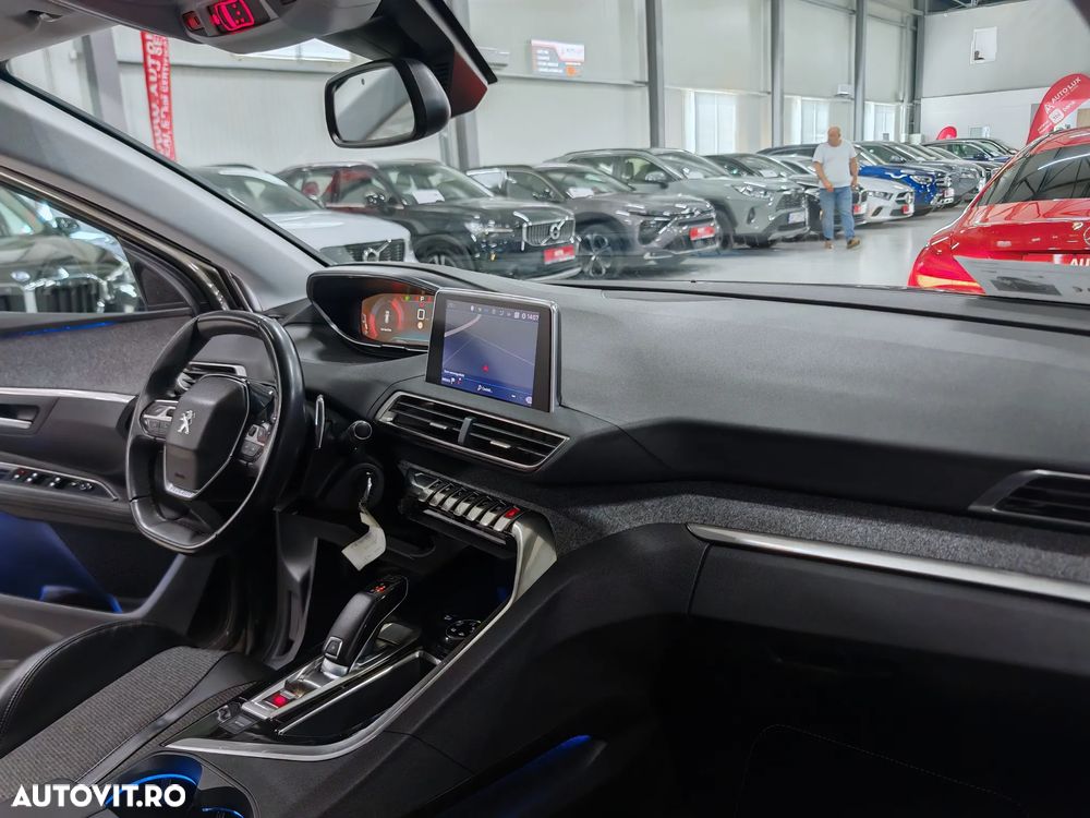 Peugeot 3008 PureTech 130 Stop & Start EAT6 Allure - 18