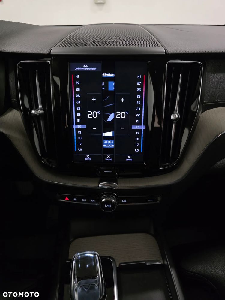 Volvo XC 60 B4 D Inscription - 15