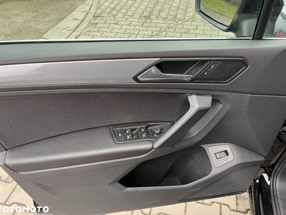 Volkswagen Tiguan 1.5 TSI EVO Comfortline - 24