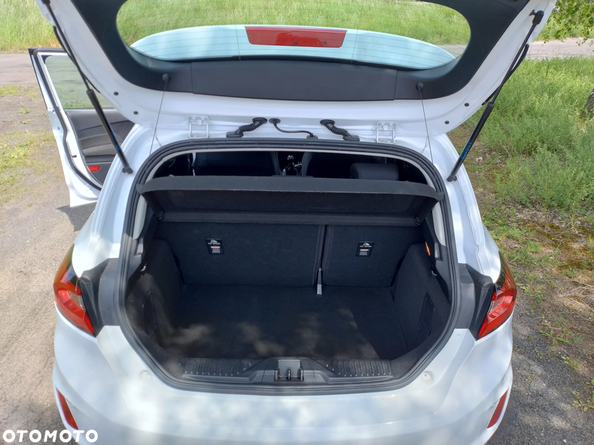 Ford Fiesta 1.1 Connected ASS - 8