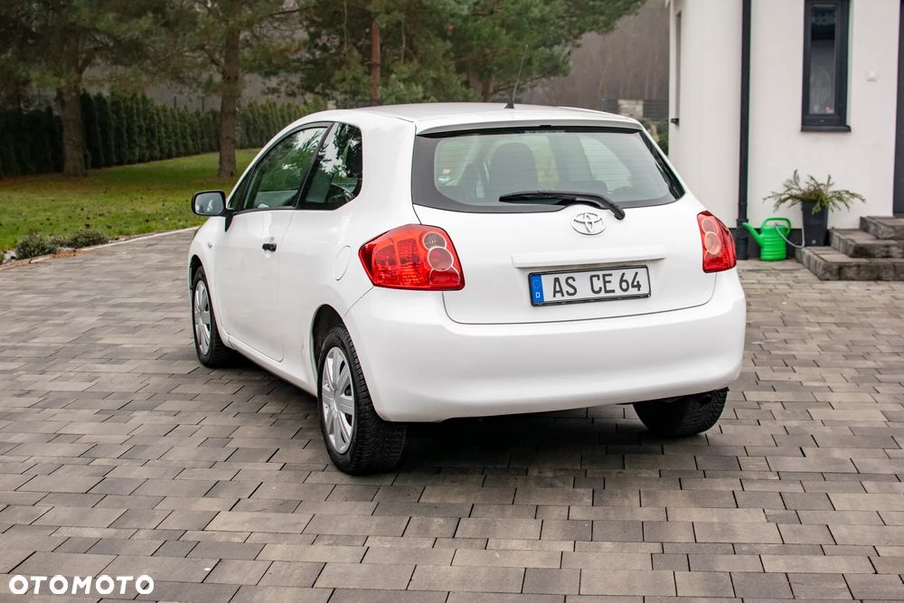 Toyota Auris - 26