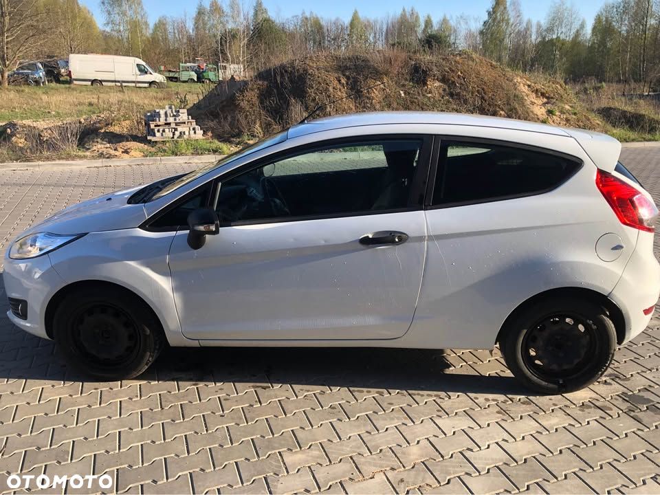 Ford Fiesta 1.5 TDCi Titanium - 8