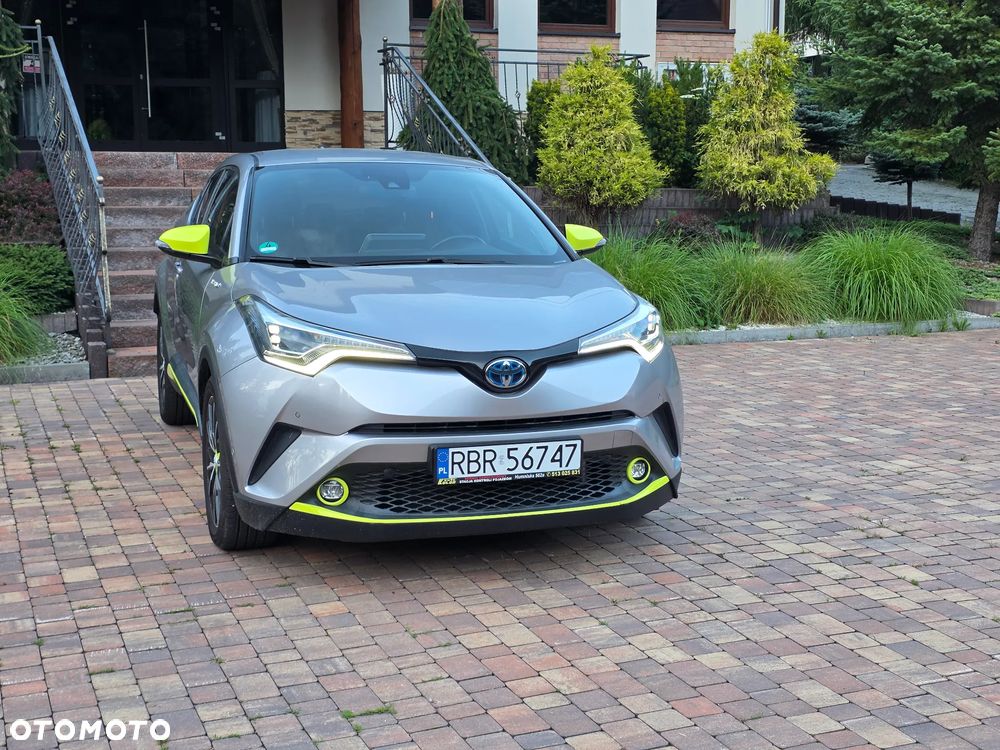 Toyota C-HR 1.8 Hybrid Neon Lime powered by JBL - 9