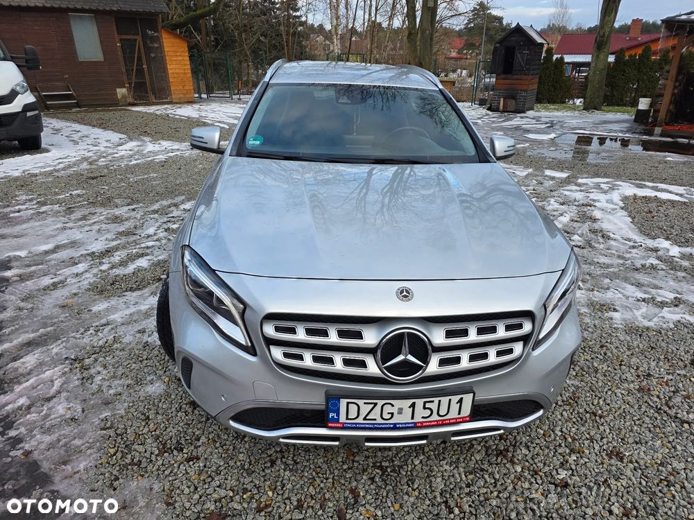 Mercedes-Benz GLA 220 4-Matic Style - 12