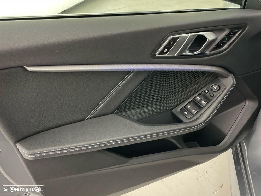 BMW M235i Gran Coupé xDrive - 16