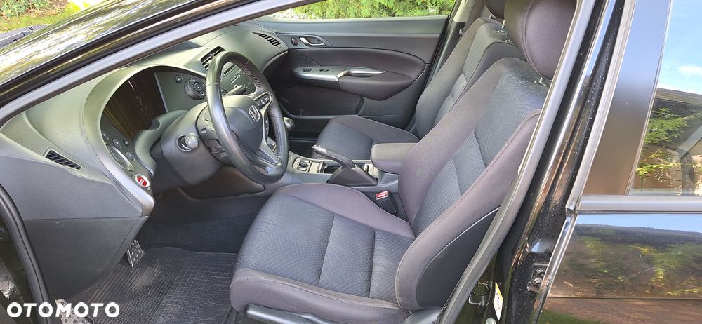 Honda Civic 1.8 Executive - 8