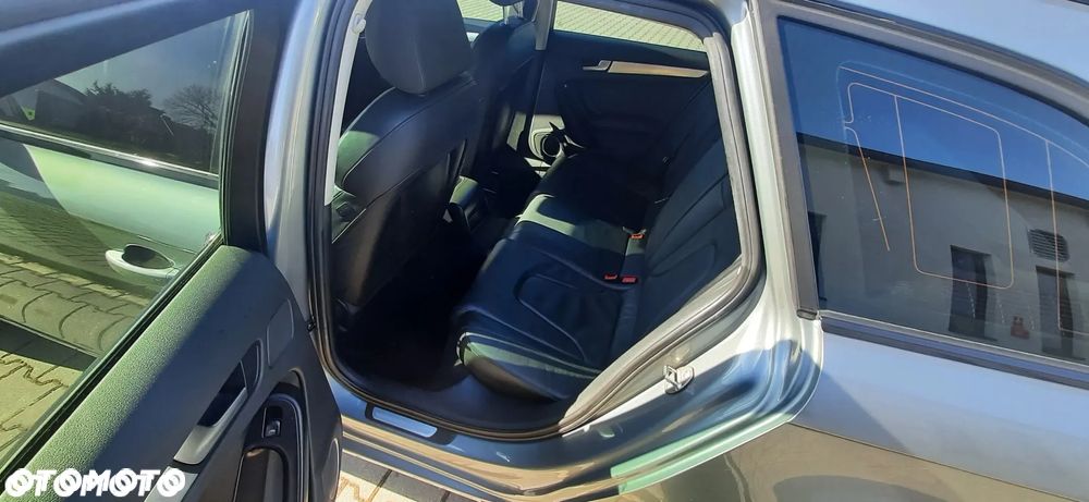 Audi A4 Avant 2.0 TFSI Quattro - 29