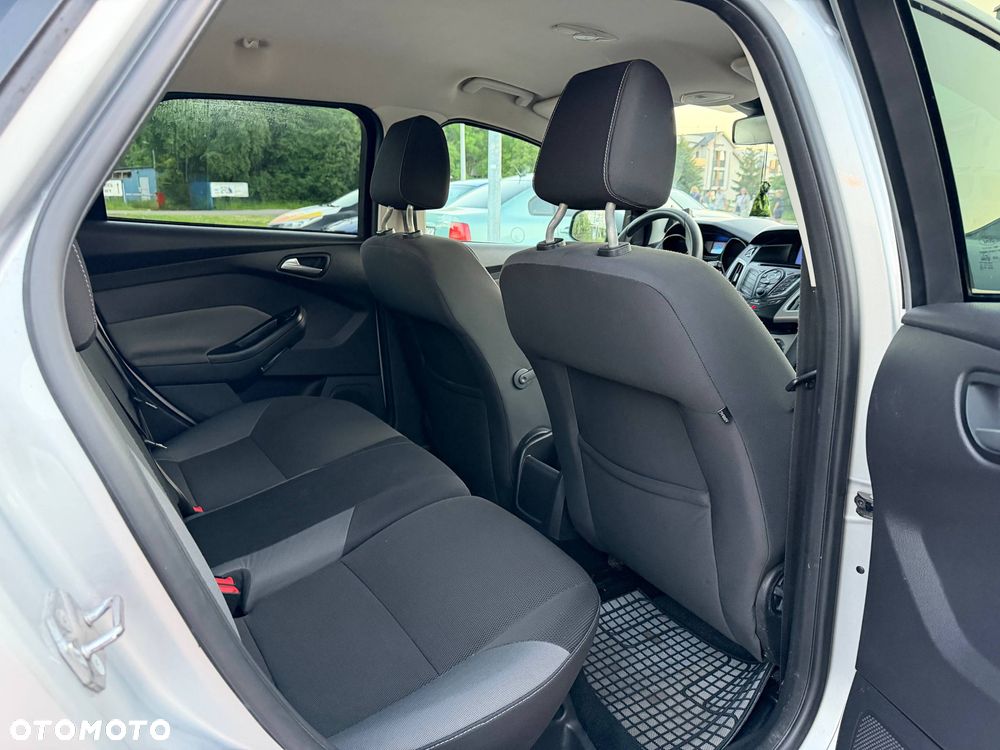 Ford Focus 1.6 TDCi Edition Start - 18