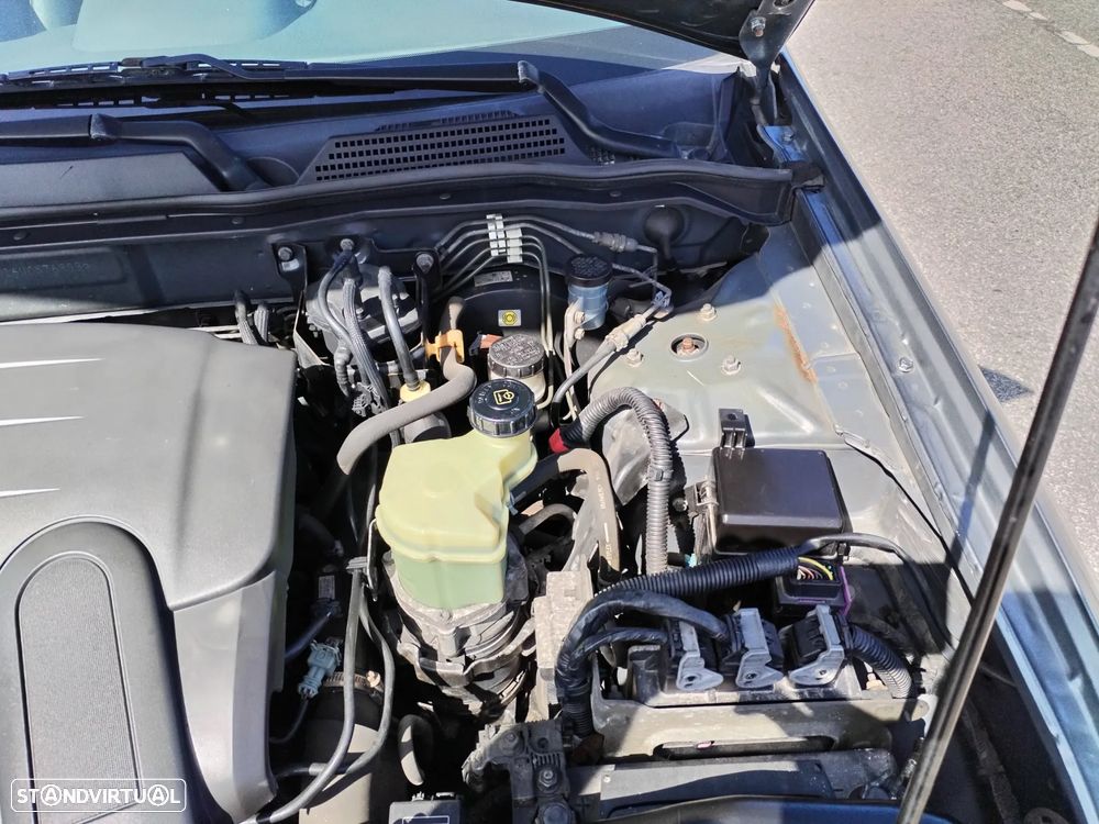 Nissan Almera - 33