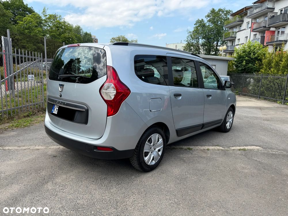 Dacia Lodgy 1.3 TCe Laureate S&S - 5