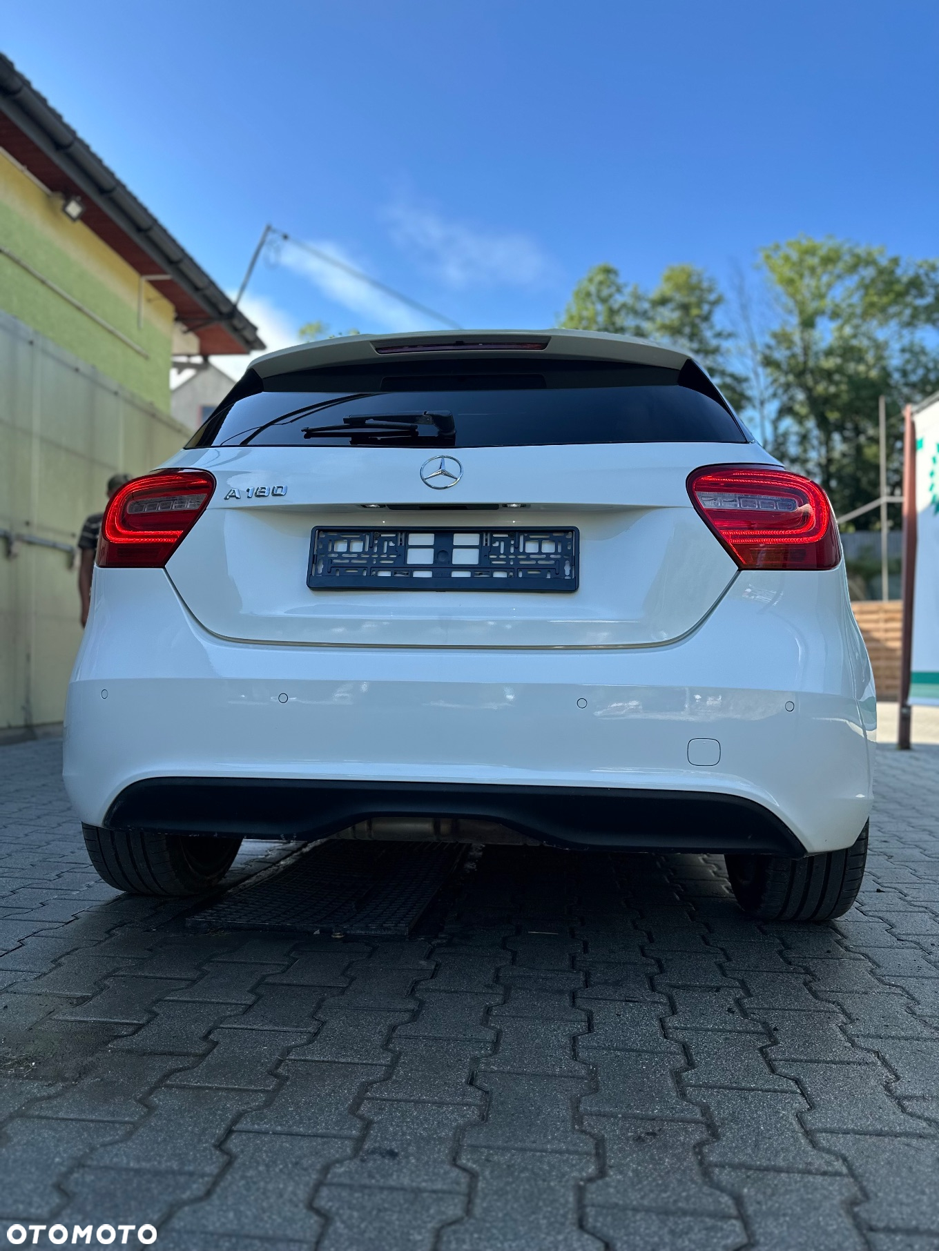 Mercedes-Benz Klasa A 180 (BlueEFFICIENCY) AMG Sport - 8