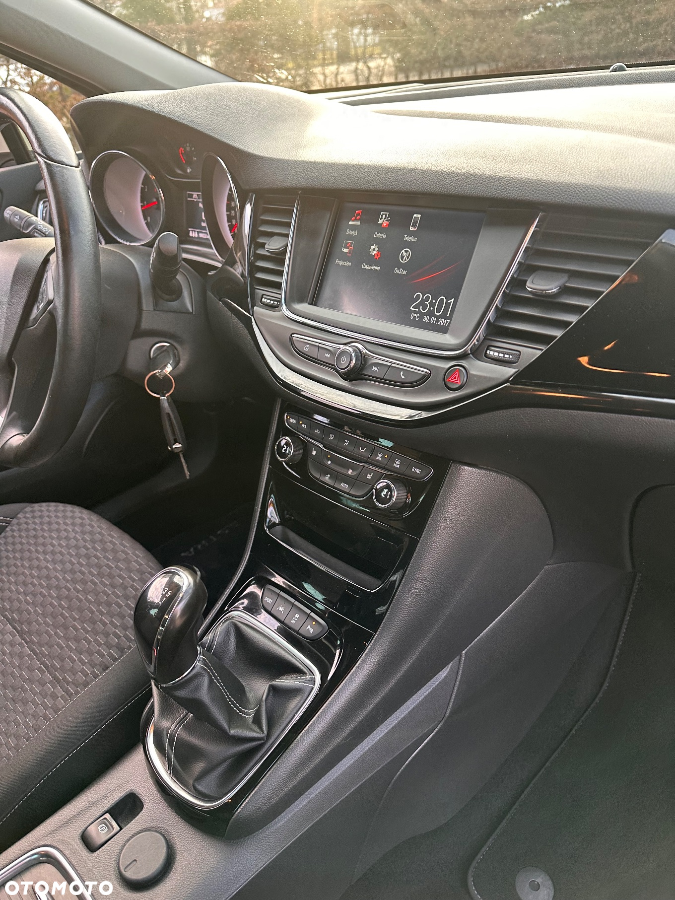 Opel Astra 1.4 Turbo Edition - 12