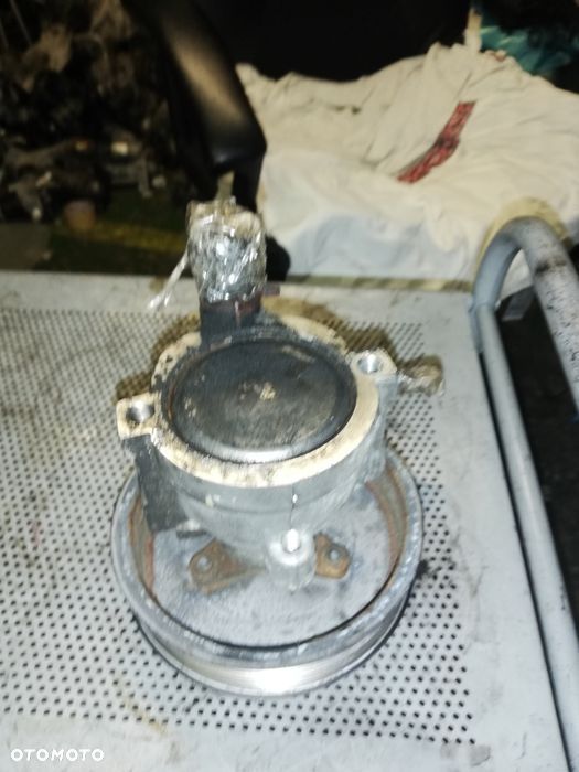 Pompa wspomagania Renault trafic 2.0 dci m9r780 - 4