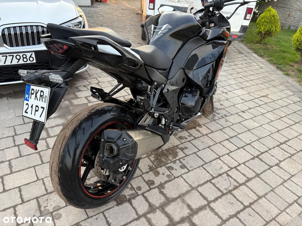 Kawasaki Ninja 1000 SX - 4