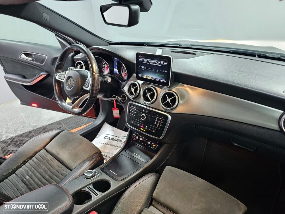 Mercedes-Benz GLA 200 - 22