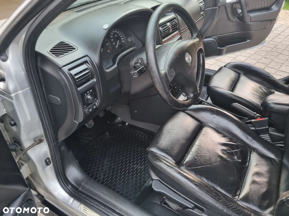 Opel Astra 2.0 DI Elegance - 13