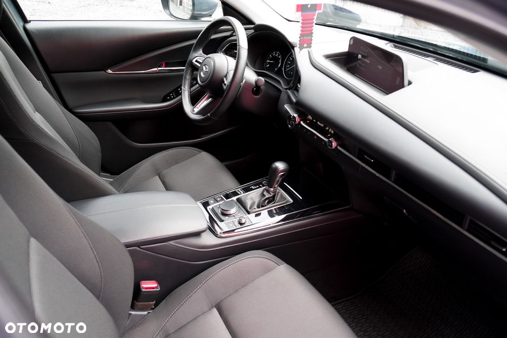 Mazda CX-30 2.0 mHEV Hikari 2WD - 38