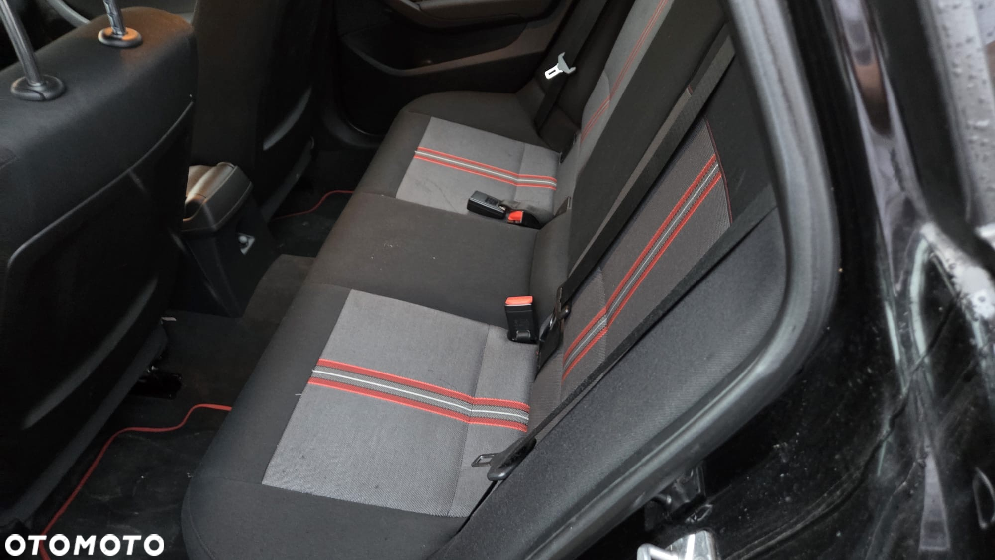 BMW X1 sDrive18d Sport Line - 27