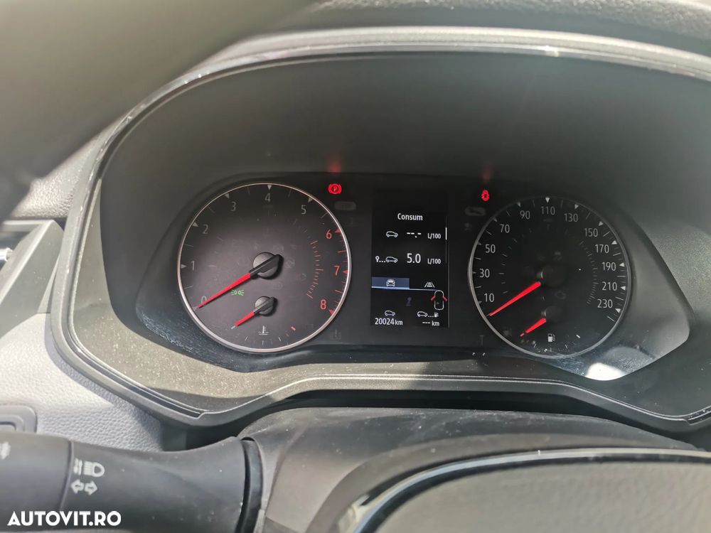 Renault Clio - 11