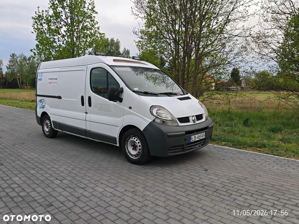 Renault Trafic - 2