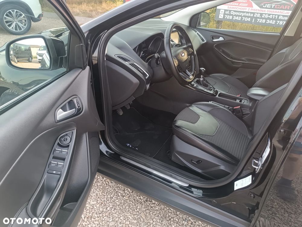 Ford Focus 1.6 TDCi DPF Start-Stopp-System Titanium - 23