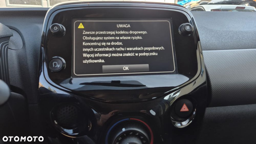 Peugeot 108 VTI 72 Stop&Start Top Style - 24