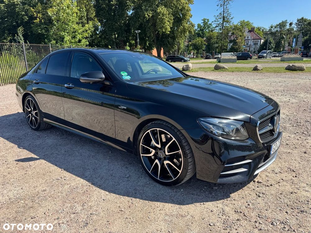 Mercedes-Benz Klasa E - 1