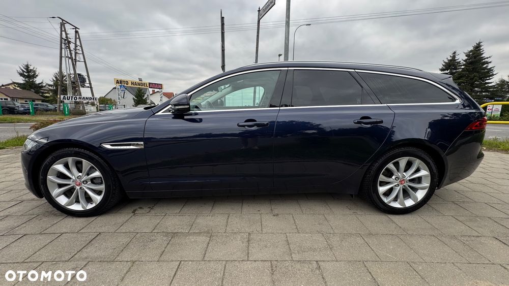 Jaguar XF 25d AWD R-Sport - 8