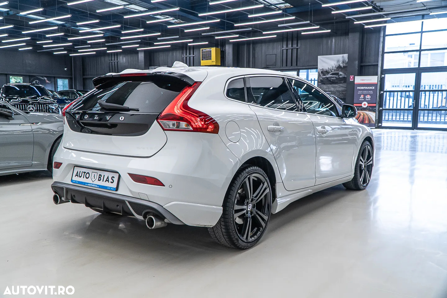 Volvo V40 T3 Geartronic RDesign - 7