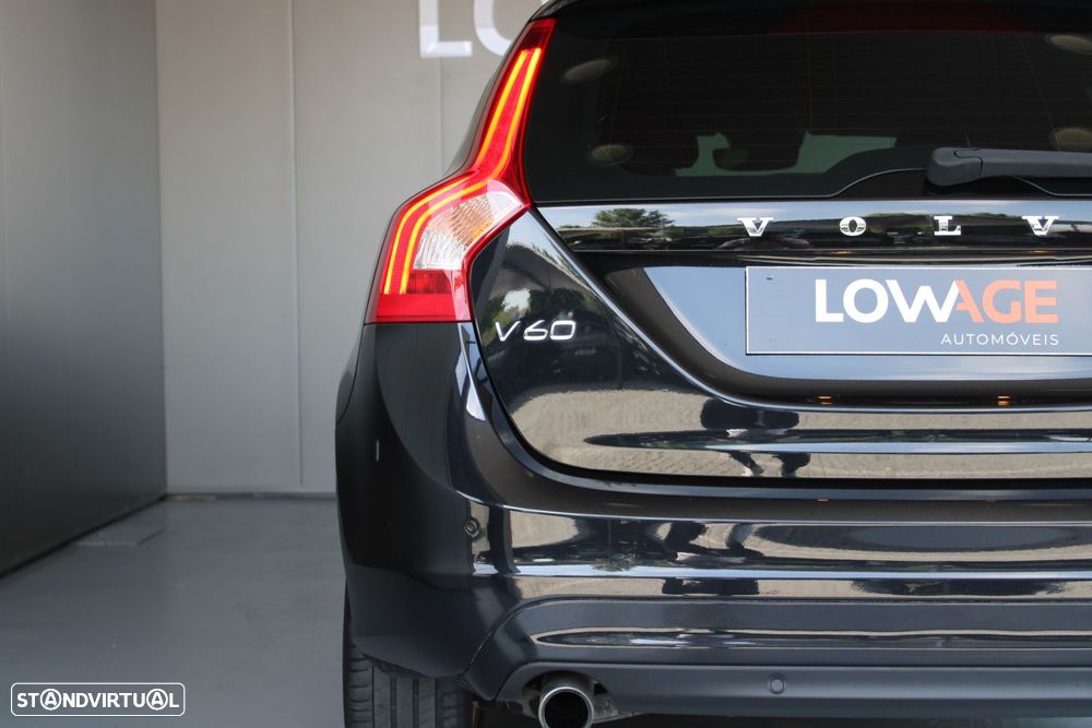 Volvo V60 1.6 D2 Momentum Eco - 30