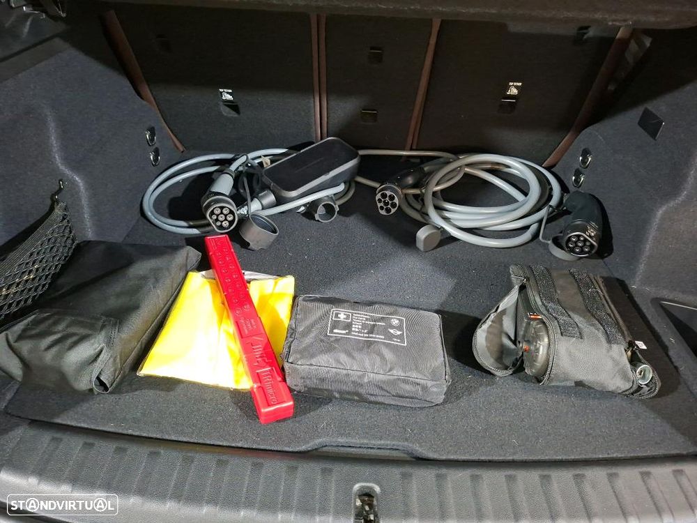 BMW X1 xDrive30e Pack Desportivo M - 10