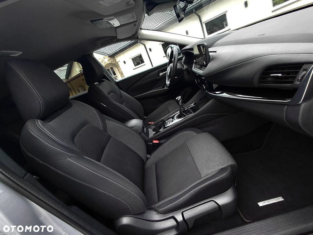 Nissan Qashqai 1.3 DIG-T SHIRO - 8