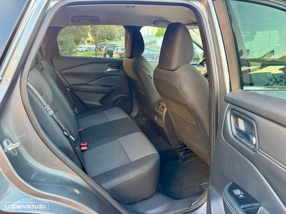 Nissan Qashqai 1.3 DIG-T N-Connecta J18 Led - 10