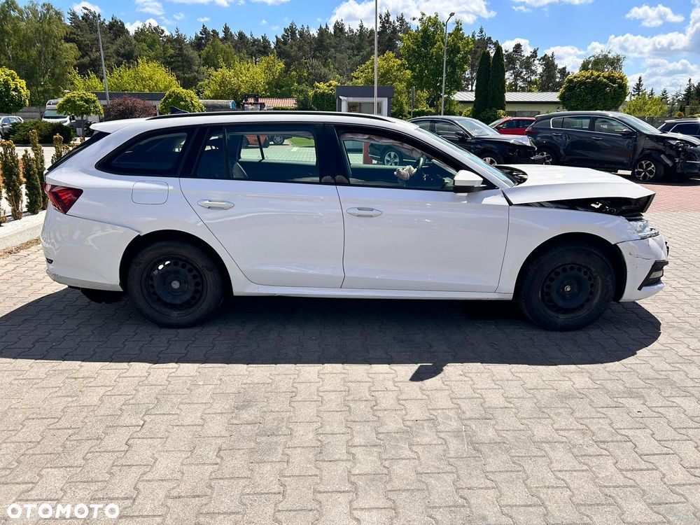 Skoda Octavia - 1