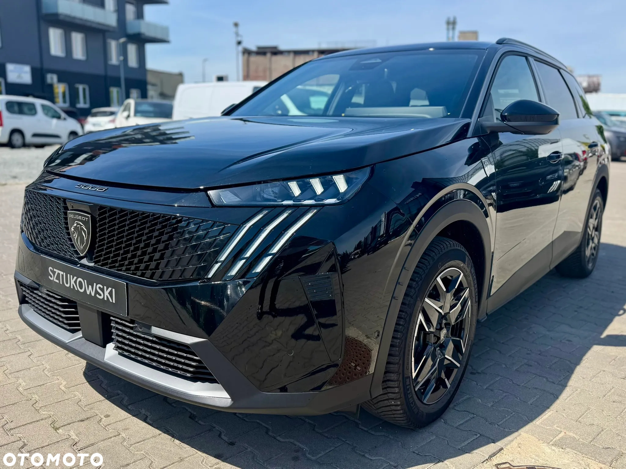 Peugeot 5008 1.2 PureTech mHEV GT S&S e-DCS6 - 4