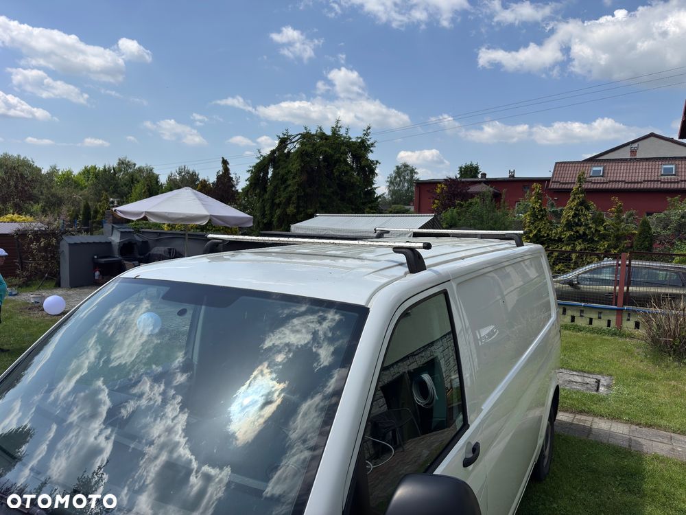 Volkswagen Transporter - 12