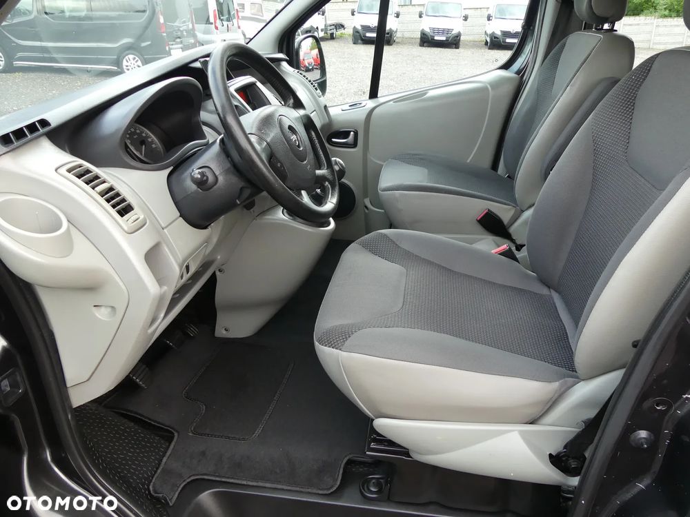 Opel VIVARO 2.0CDTI*115KM*5 OSOBOWY - 9